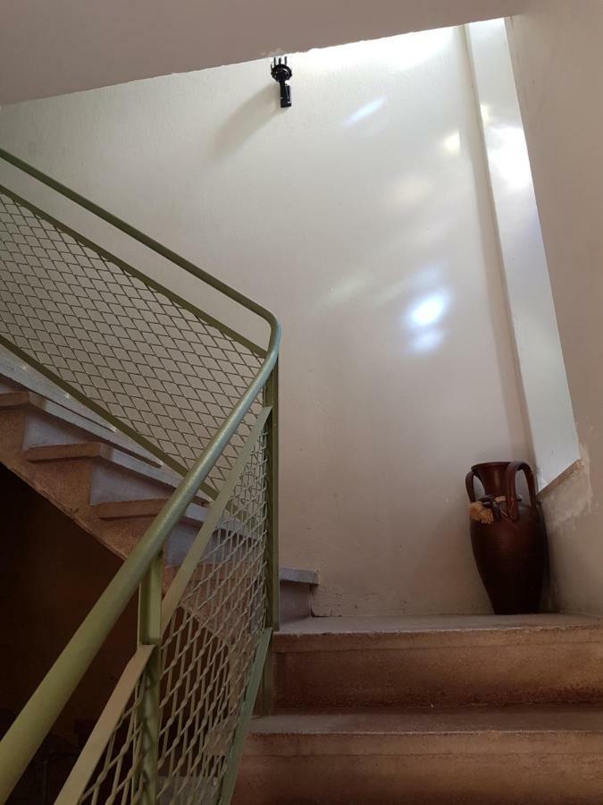 Ines Guest House Nicosia Ngoại thất bức ảnh
